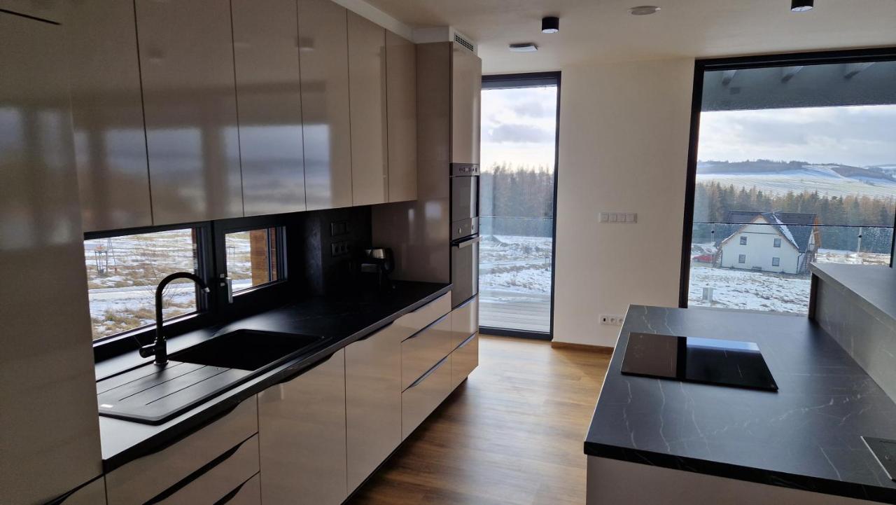 Luxusni Certak